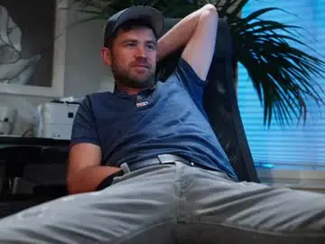 Chaturbate Live Sex Cam of jackoffdude85