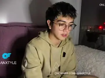 Chaturbate Sex Cam of juancamroom