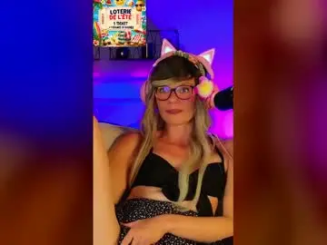 Chaturbate Adult Video Chat of nikki_goldberg