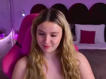 Chaturbate Sex Cam of charlotteatwood