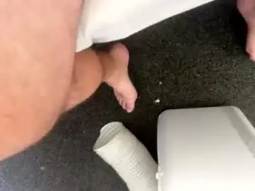 Chaturbate Adult Video Chat of pinotdick