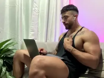 Chaturbate Live Sex Cam of jeremy_harden