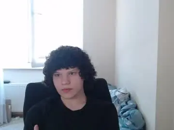 Chaturbate Live Sex Cam of arsen_schneider