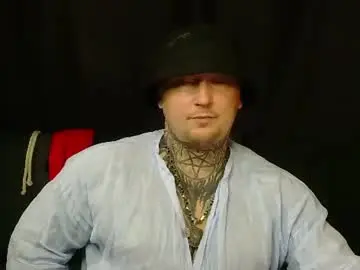 Chaturbate Sex Cam of devilwithtats
