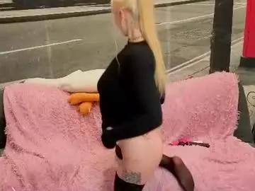 Chaturbate Live Sex of iriss_miller