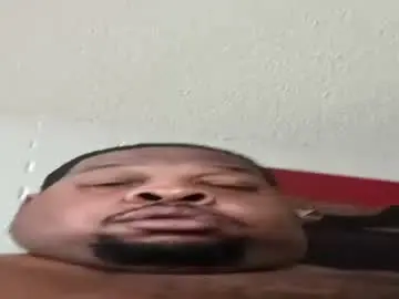 Chaturbate Live Sex Cam of bigchub445