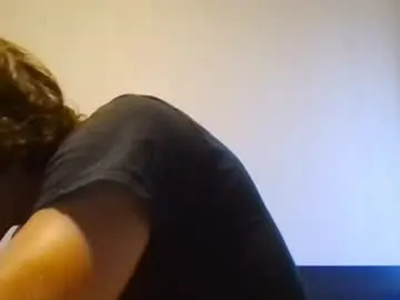 Chaturbate Free Live Porn of hunglikecrazyy
