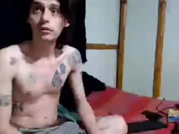 Chaturbate Live Sex Cam of miahells