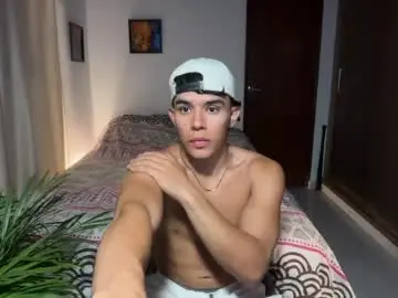 Chaturbate Free Live Porn of joulianogreco1