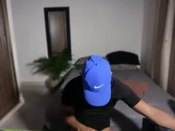Chaturbate Free Porn Cam of joulianogreco1