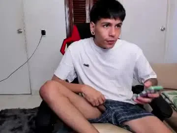 Chaturbate Nude Webcam of austin_falcon
