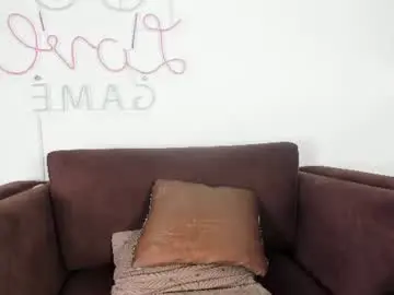 Chaturbate Adult Video Chat of cristal_antonella