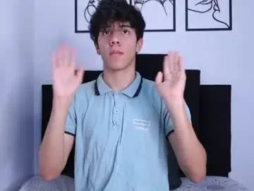 Chaturbate Free Live Porn of marcoalexlatino