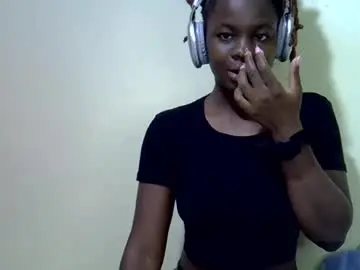 Chaturbate Free Porn Cam of nyla_shal