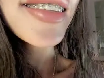 Chaturbate Watch Live Sex Cams of ella_lee15