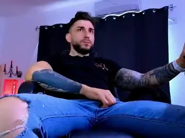 Chaturbate Adult Webcams of mightyaaron