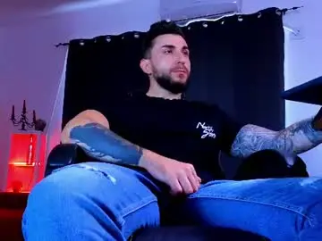 Chaturbate Adult Webcams of mightyaaron