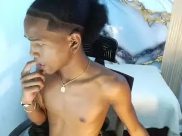 Chaturbate Free Live Porn of afrowayuuu