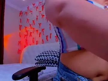 Chaturbate Live Sex Cam of hinajeen