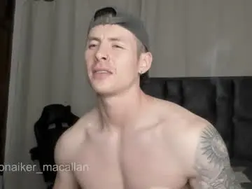 Chaturbate Sex Cam of jhonny_macallan