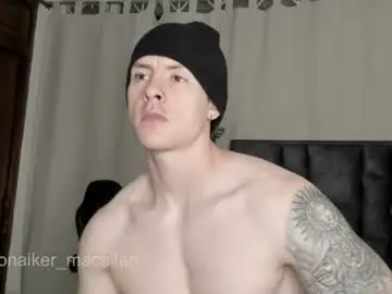 Chaturbate Watch Live Sex Cams of jhonny_macallan