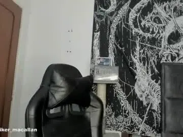 Chaturbate Free Porn Cam of jhonny_macallan