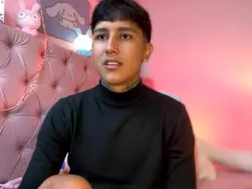 Chaturbate Live Sex Cam of fj_araujo