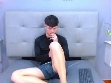 Chaturbate Adult Webcams of kevin_tupe