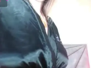 Chaturbate Sex Chat of esmeralda_oikos