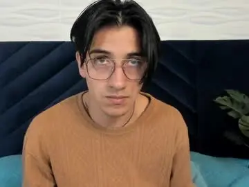 Chaturbate Sex Chat of andyjoy_