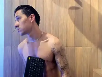 Chaturbate Free Porn Cam of andyjoy_