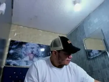 Chaturbate Sex Cam of tyleer_scot