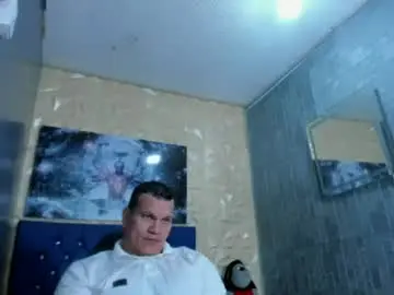 Chaturbate Free Porn Cam of tyleer_scot