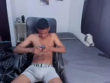 Chaturbate Live Porn of snak_master1