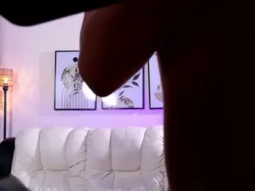 Chaturbate Best live sex cam show of violeta_foxz