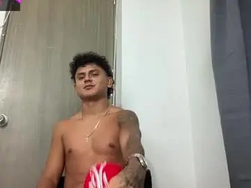 Chaturbate Sex Chat of bob_pettersonn