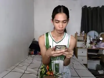Chaturbate Live Sex Cam of hailey_sweetcum77