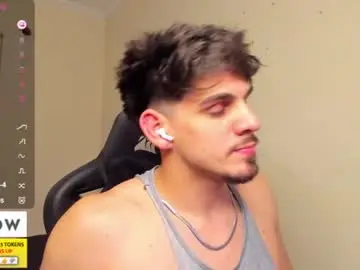 Chaturbate Live Sex Cam of derekcb