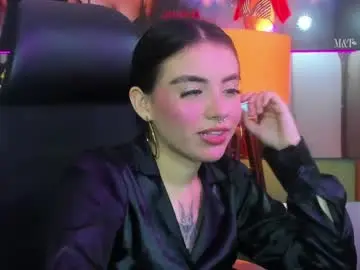 Chaturbate Live Sex Cam of isabella_hv
