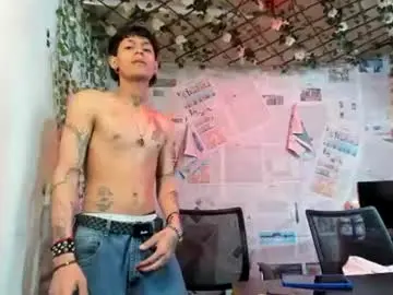 Chaturbate Adult Webcams of alexandluke1