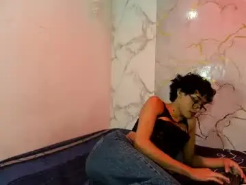Chaturbate Best live sex cam show of alexandluke1