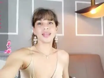 Chaturbate Free Porn Cam of bloom_apple