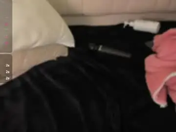 Chaturbate Watch Live Sex Cams of lilyrousse_