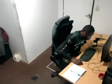 Chaturbate Live Sex Cam of masterdomfuck