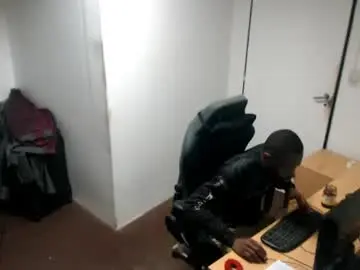 Chaturbate Nude Webcam of masterdomfuck