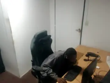 Chaturbate Live Porn of masterdomfuck
