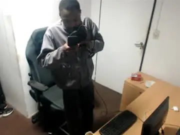 Chaturbate Live Sex Cam of masterdomfuck