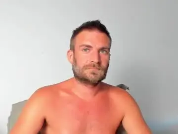 Chaturbate Free Live Porn of 10in_deluxe