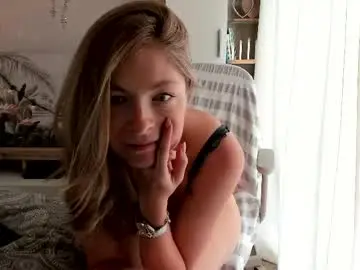 Chaturbate Live Porn of bestgirl_ofthe_neighborhood
