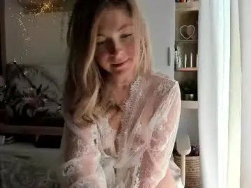 Chaturbate Sex Cam of bestgirl_ofthe_neighborhood
